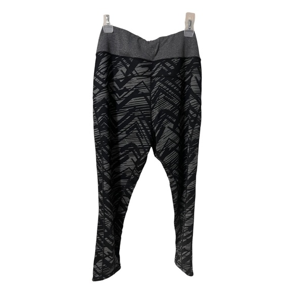 A pair of Pennington’s reversible leggings in size 0X - Picture 5 of 8